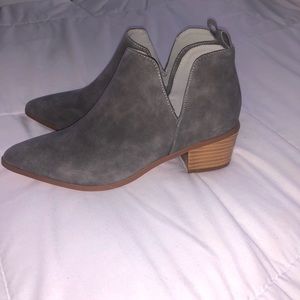 Grey boots